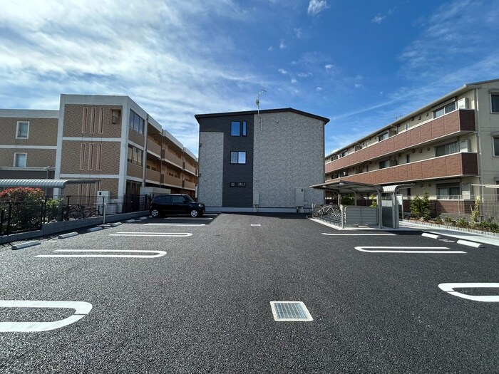 駐車場 プリティーマーメイド
