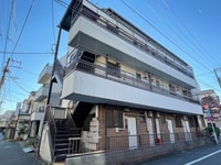 アイエスハイツ