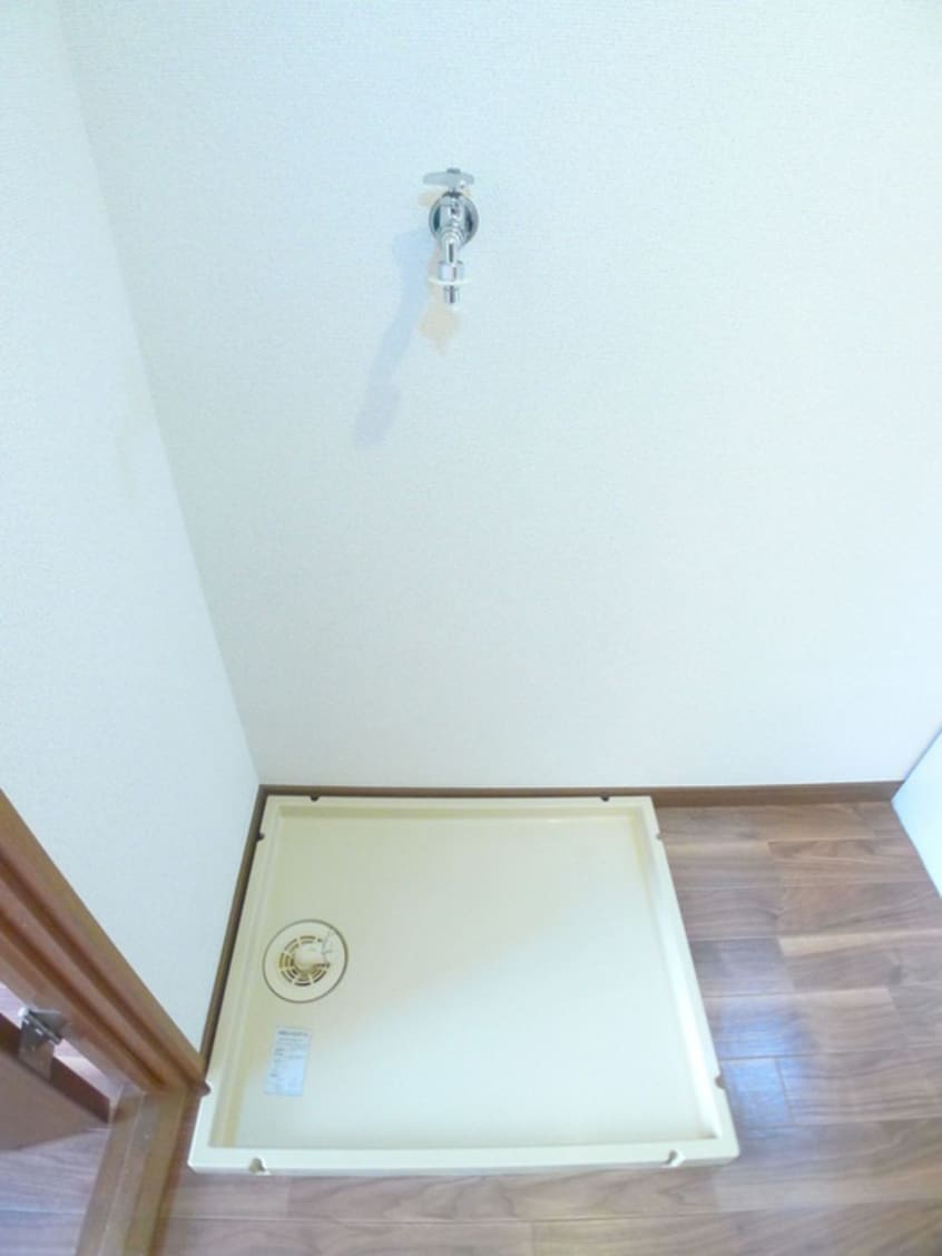 洗濯機置場 ABフラット中山