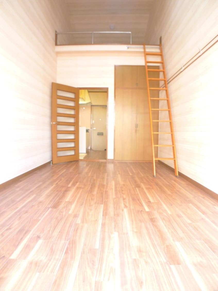 居室 ABフラット中山