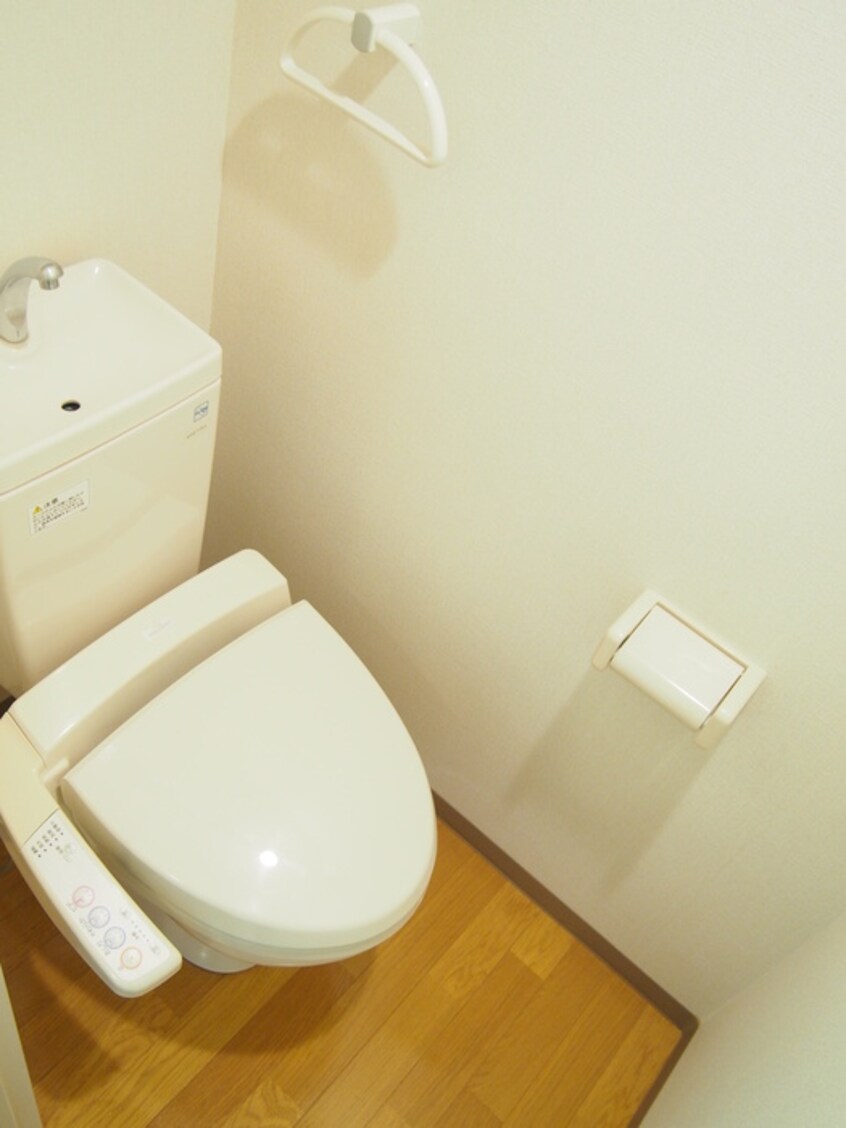 トイレ コ－ラル宮崎台