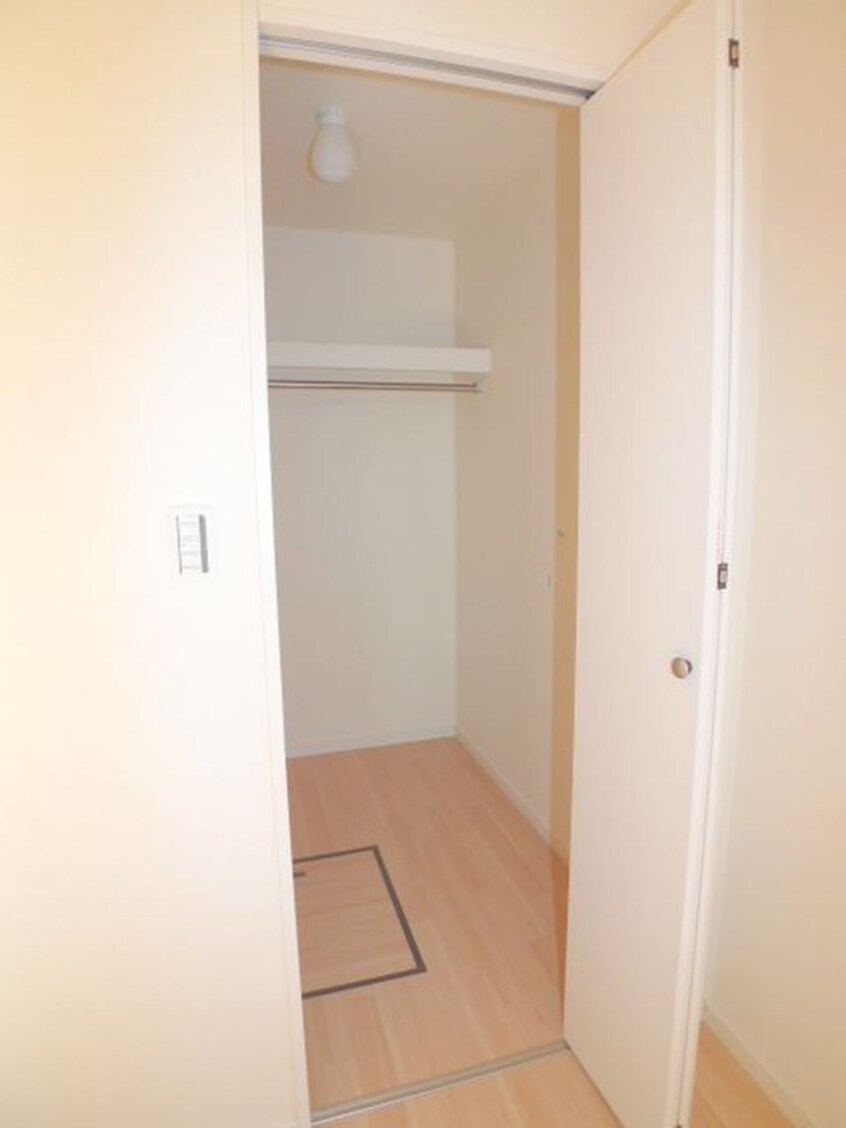 収納 サニ－サイド