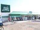 フジ倉見店(スーパー)まで2000m リコ　ビーナ