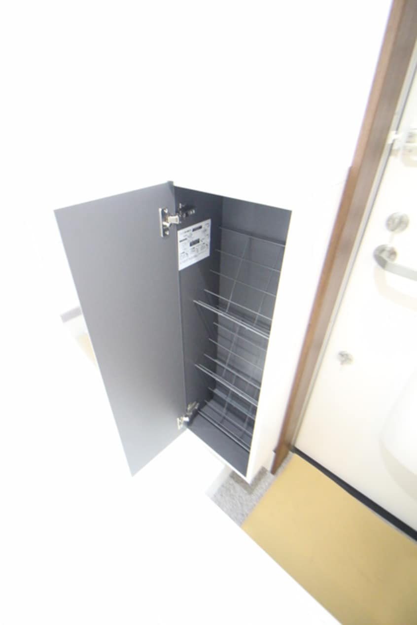 靴箱 ドミールワタナベ