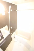 バス／シャワールーム等 ドミールワタナベ