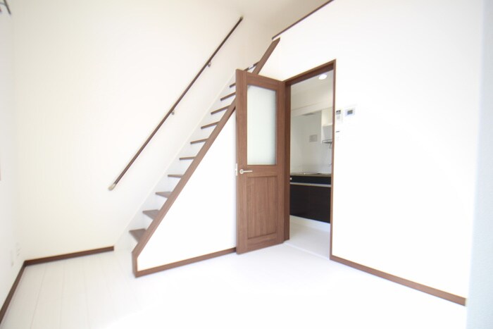 居室 ドミールワタナベ