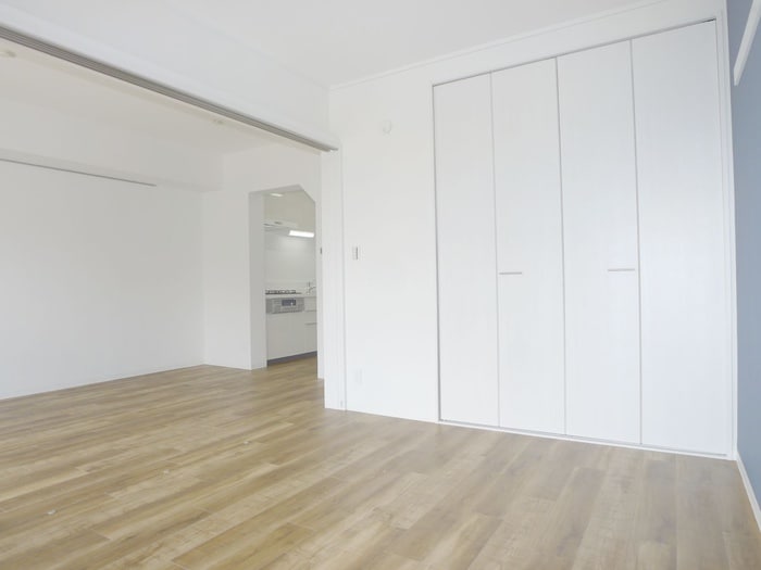 居室 ルミエ－ル西綾瀬