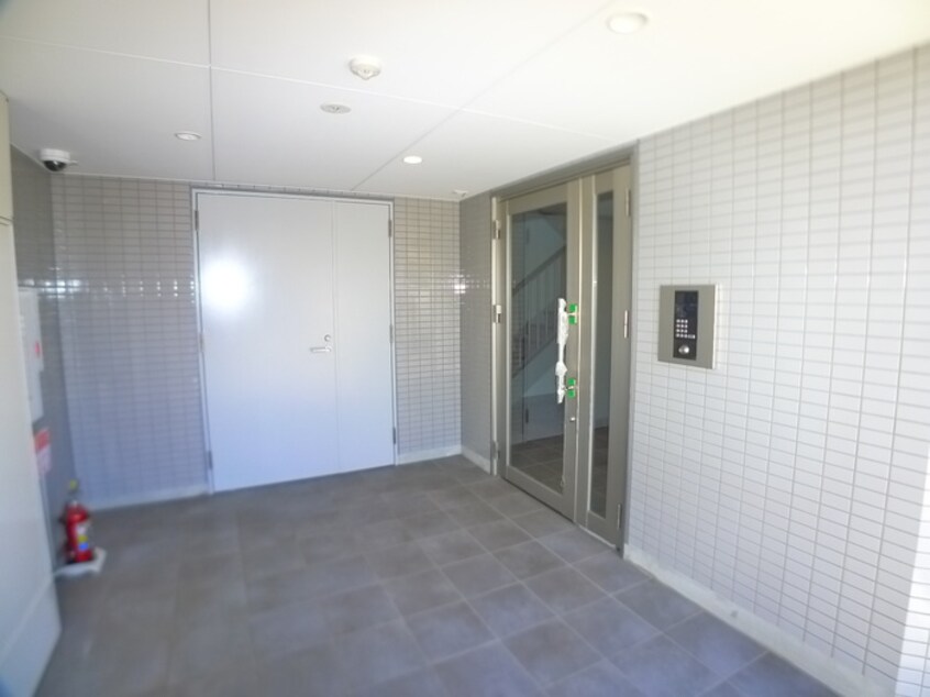 エントランス部分 SKビル拾番館