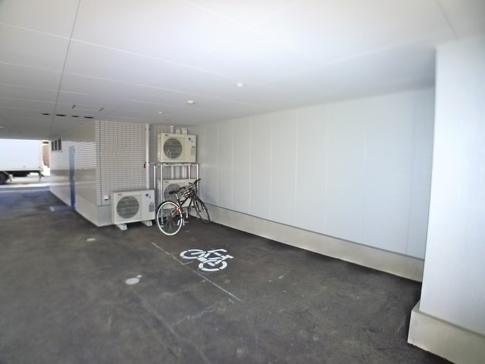 駐輪場 SKビル拾番館
