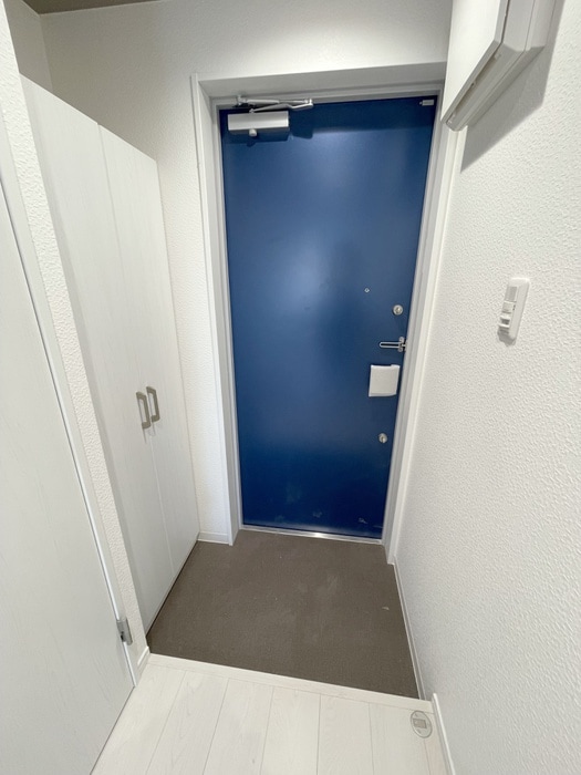 玄関 SKビル拾番館