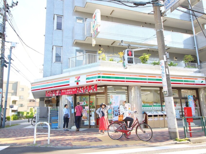 セブンイレブン世田谷一丁目店(コンビニ)まで99m ＭＩＷＡハイツ