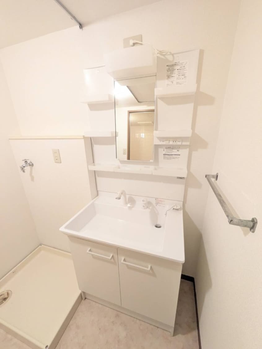 洗面 ｸﾞﾗｽｨｱ新川崎