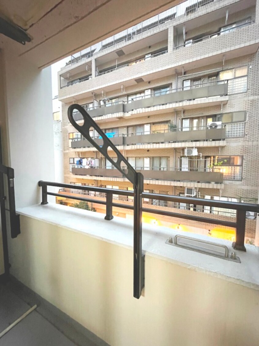 室内からの展望 ＹＫビル