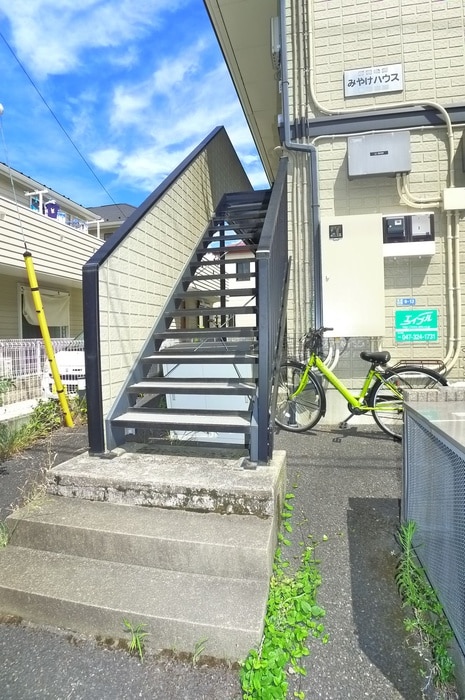 エントランス部分 みやけハウス