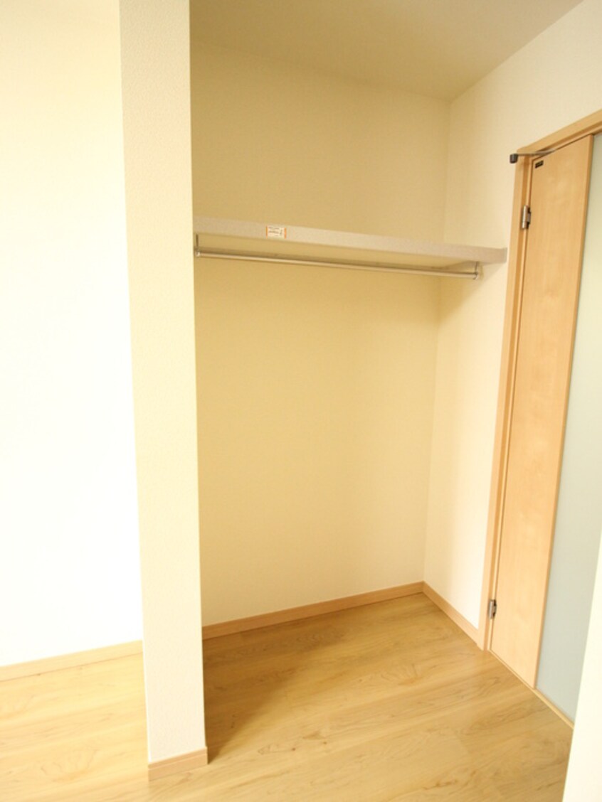 収納 メゾンレ－ヴ鶴ヶ峰