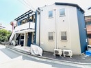 フォスターの外観