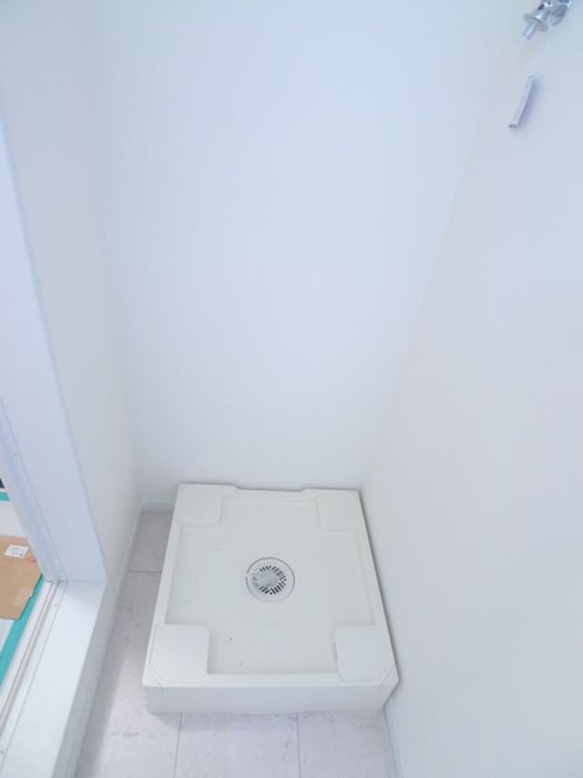 洗濯機置場 フロレゾン稲毛