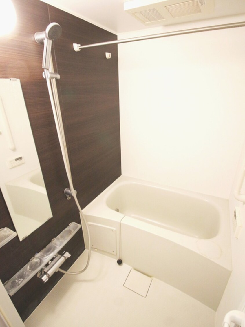 バス／シャワールーム等 サン　メゾンA