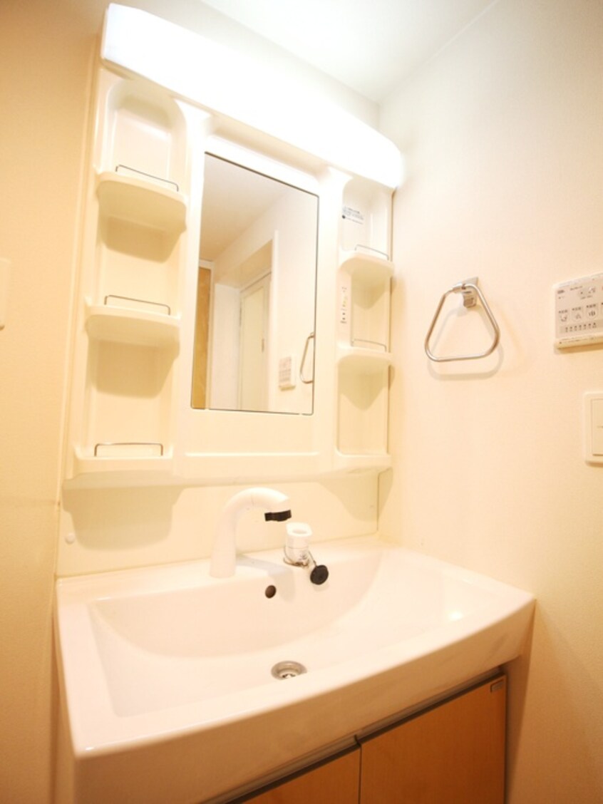 洗面 サン　メゾンA