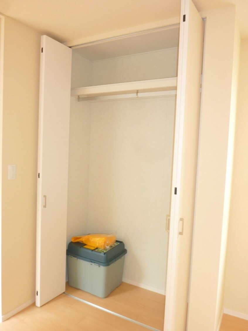 収納 シャリテノア