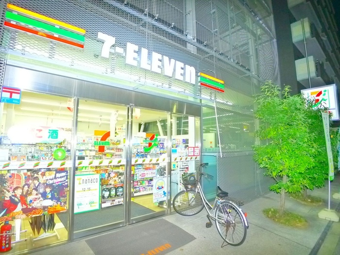 セヴンイレヴン(コンビニ)まで200m スズキビル