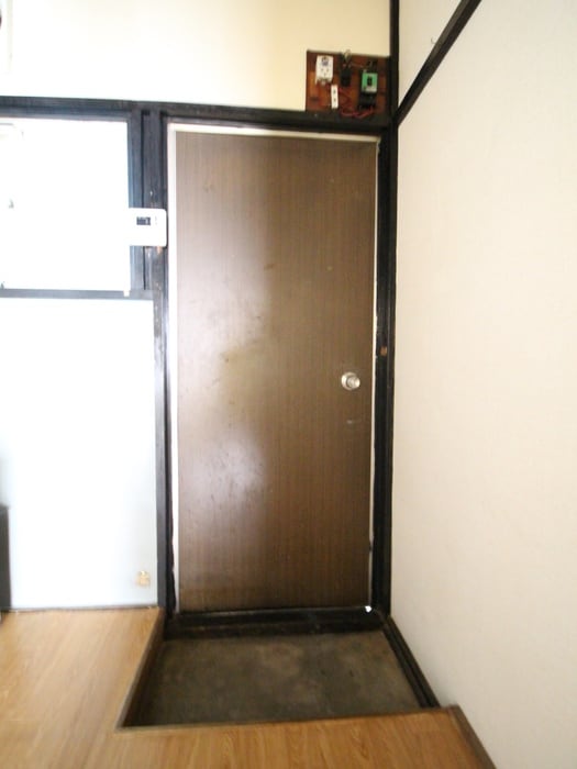 玄関 玉川ハウス