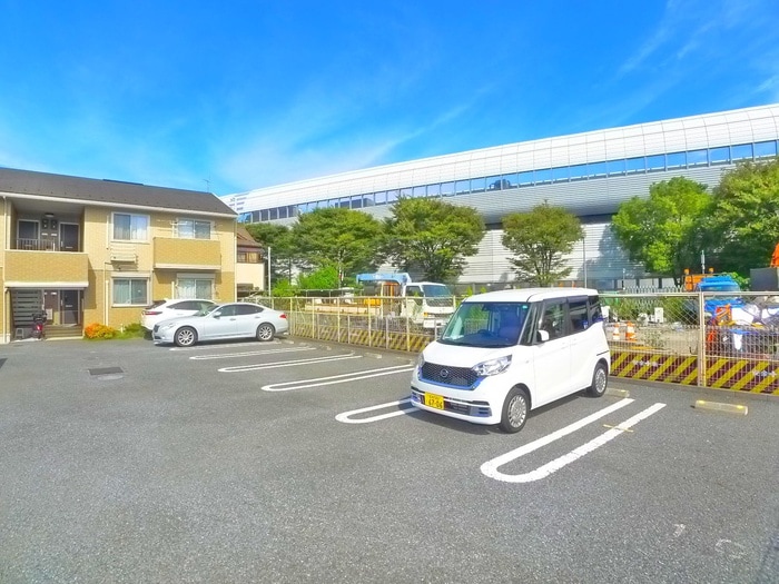 駐車場 ルミエ－ル