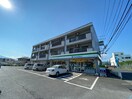 ファミリーマート小田原酒匂店(コンビニ)まで500m サンパレス原