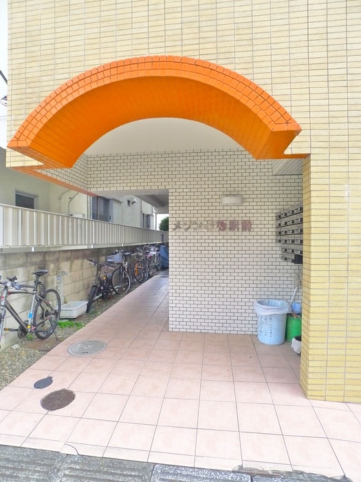 エントランス部分 メゾン行徳駅前