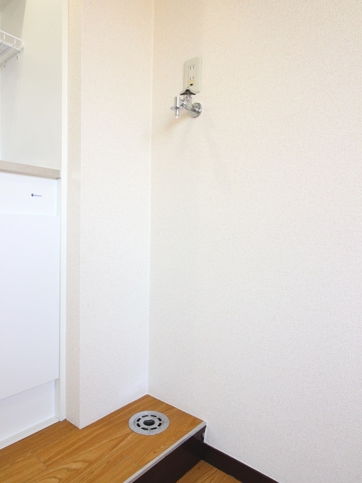 洗濯機置場 ル－ブル江古田２（４０２）