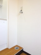 洗濯機置場 ル－ブル江古田２（４０２）