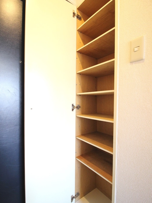 靴箱 ル－ブル江古田２（４０２）