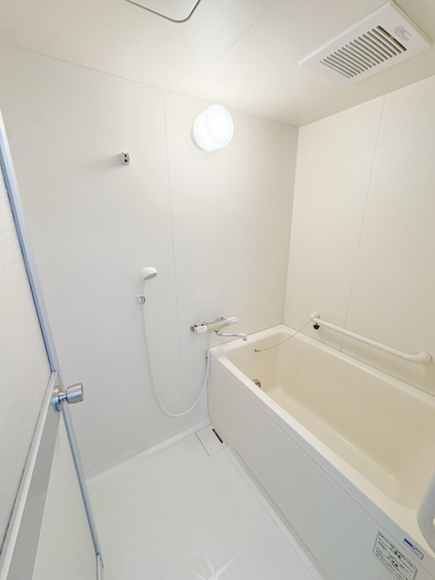 バス／シャワールーム等 アン・リミエ－ル