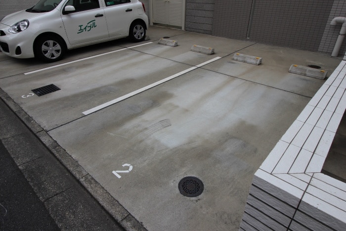 駐車場 ホワイトハウス