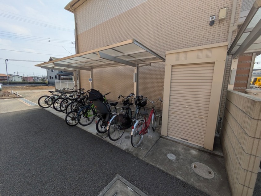 駐輪場 コンフォートＭヒルズ一番館