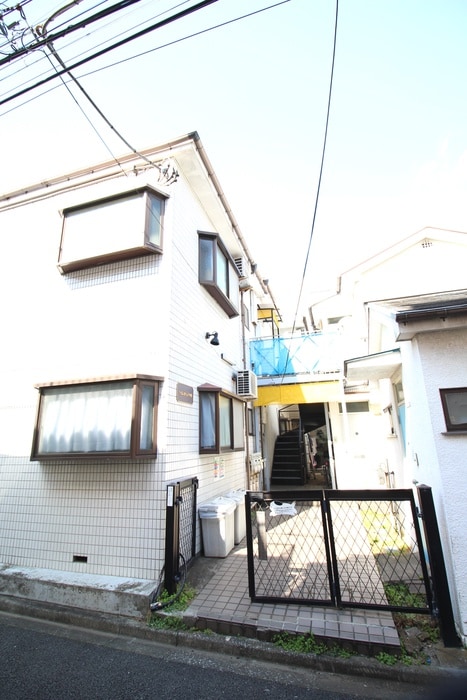 エントランス部分 ハイムカトレア中野