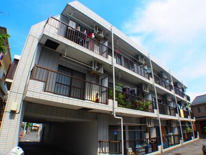 メゾンアゼリア