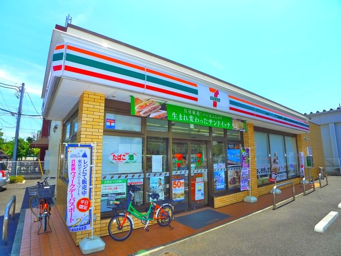 セブンイレブン(コンビニ)まで901m メゾン松戸