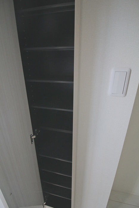 靴箱 ソレイユテラス東十条