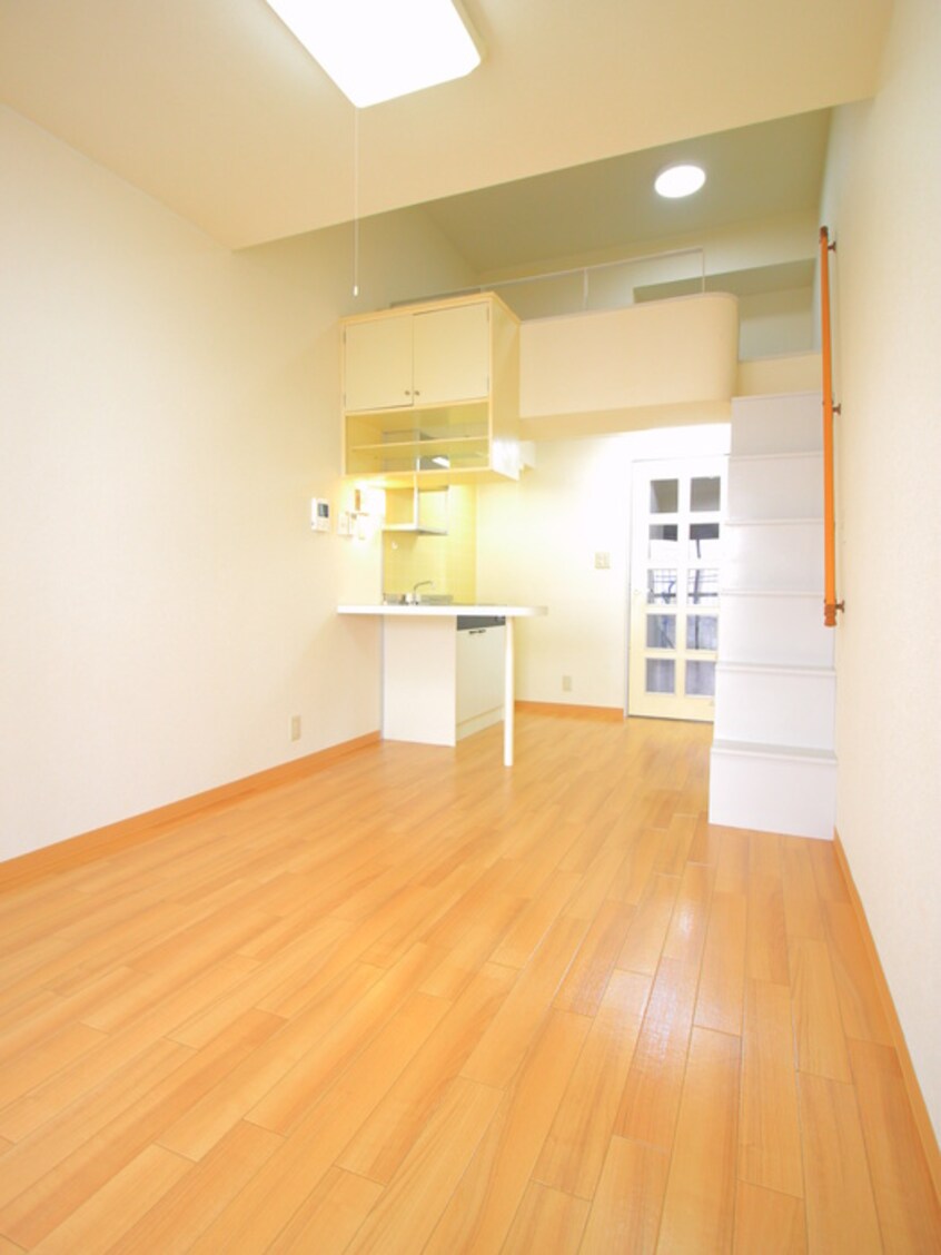 居室 ピュア中丸