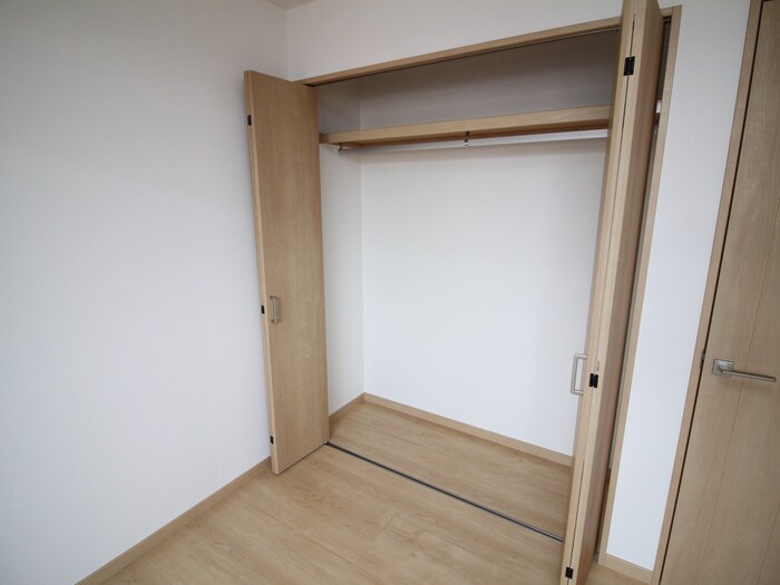 収納 プレシャス新井宿