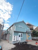 ピオーネコートの外観