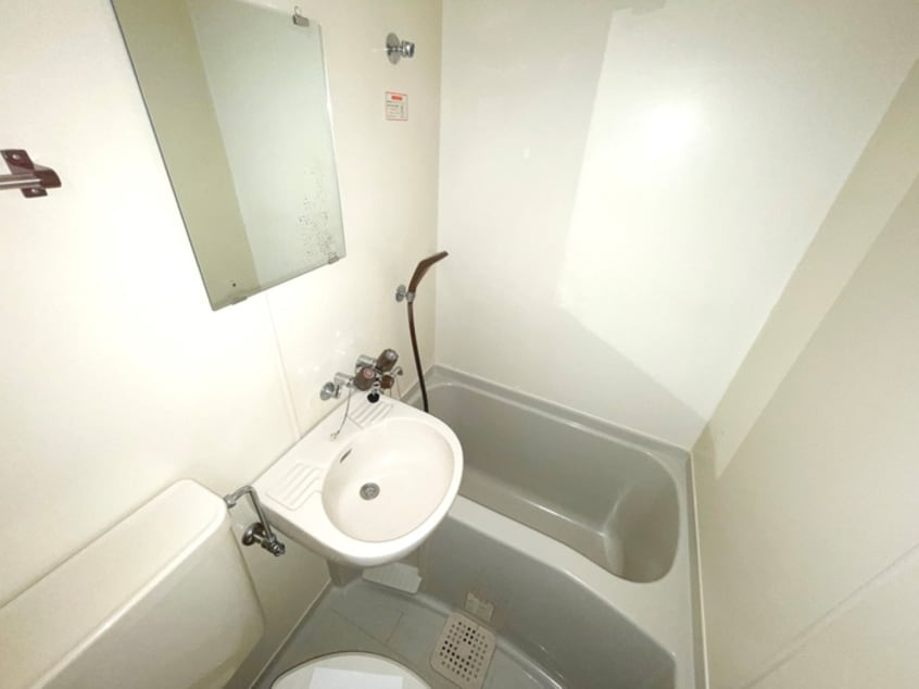 バス／シャワールーム等 ブル－ハウス