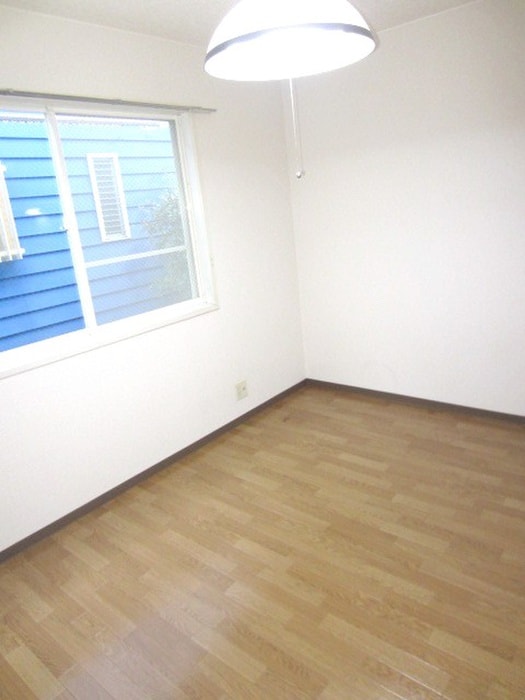 居室 ブル－ハウス