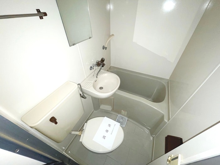 バス／シャワールーム等 ブル－ハウス