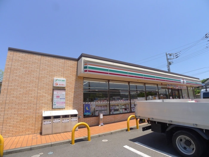 セブンイレブン(コンビニ)まで111m マイハウス天台