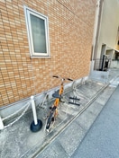 駐輪場 バレンシアコート