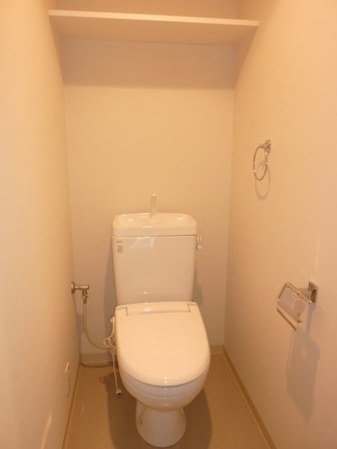 トイレ ドゥーエ新川