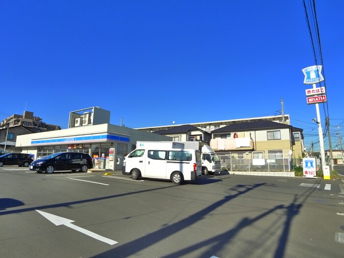 ローソン(コンビニ)まで1370m オ－クマンション