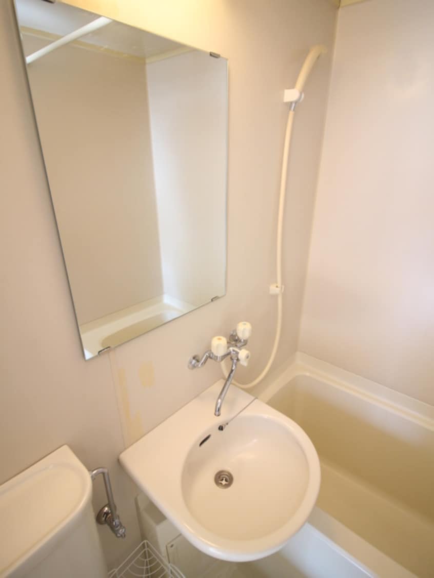 洗面 アンデリ－ト・イン